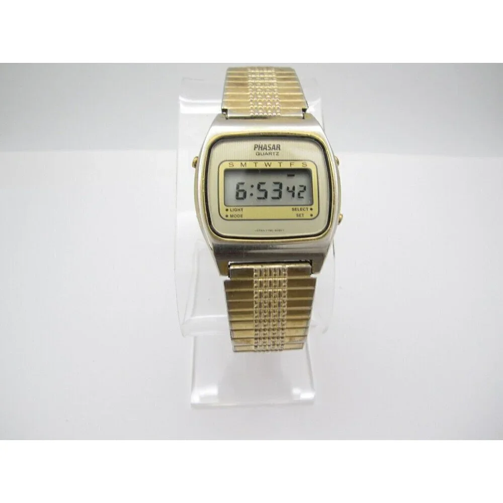 Vintage‎ Men's Phasar Quartz WR 32mm Digital Round Watch (H75) 
